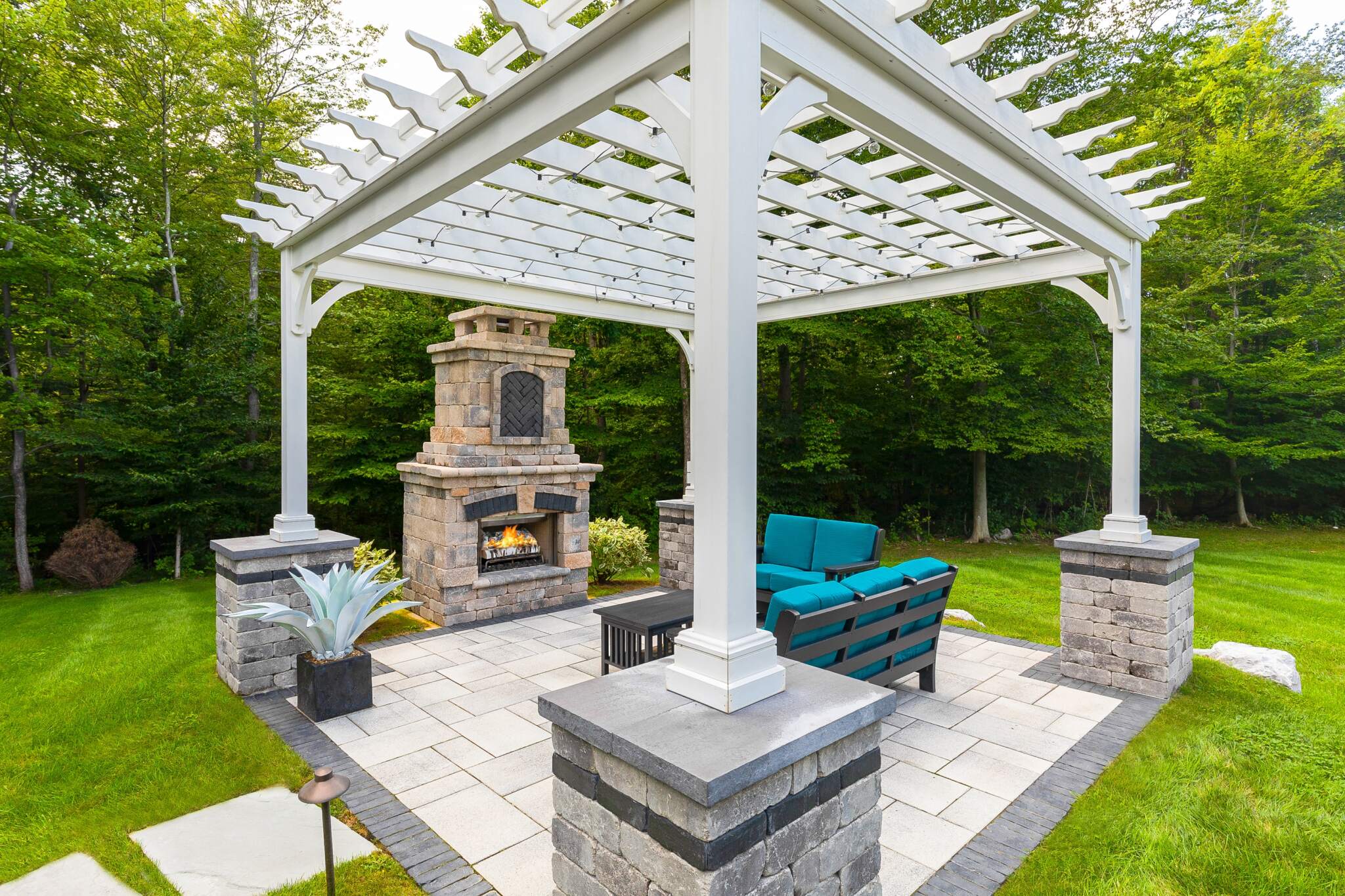 hardscaped patio and pergola Our landscape servie in Putnam Valley extends passed lawn care and into harscaping as seen within this image